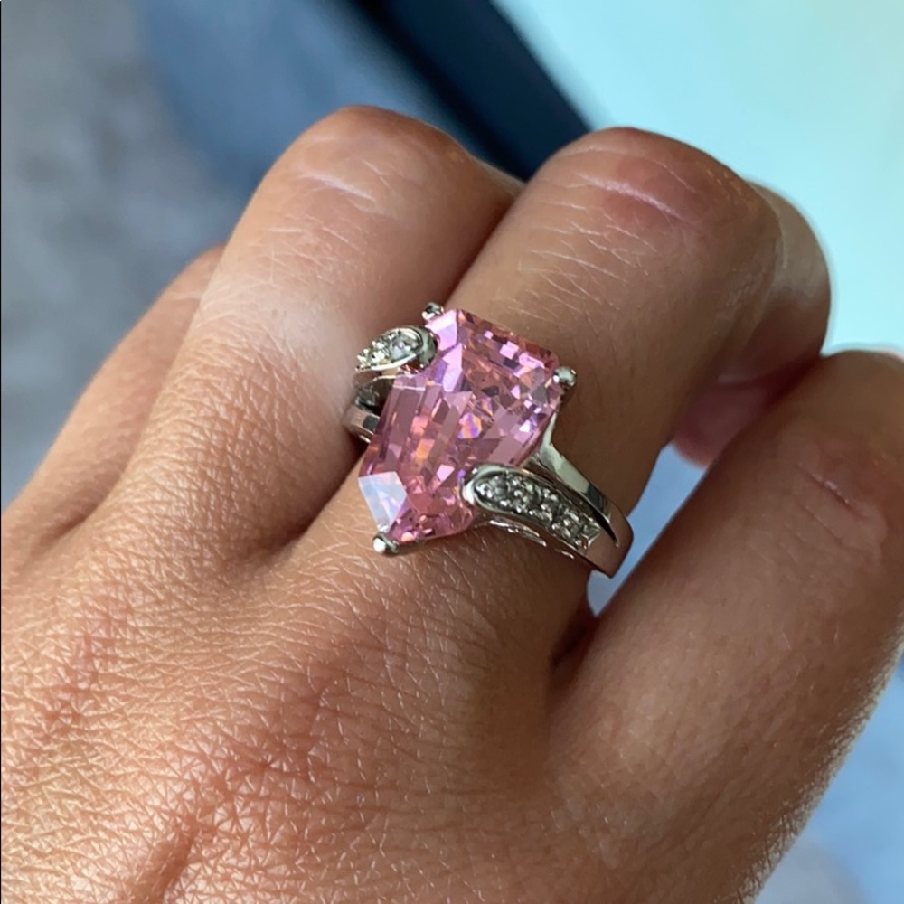Pink Ring - Picture 7 of 13